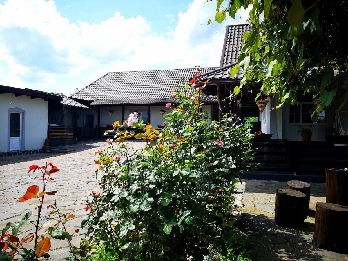 La Dory Apartment Satu Sugatag Luaran gambar